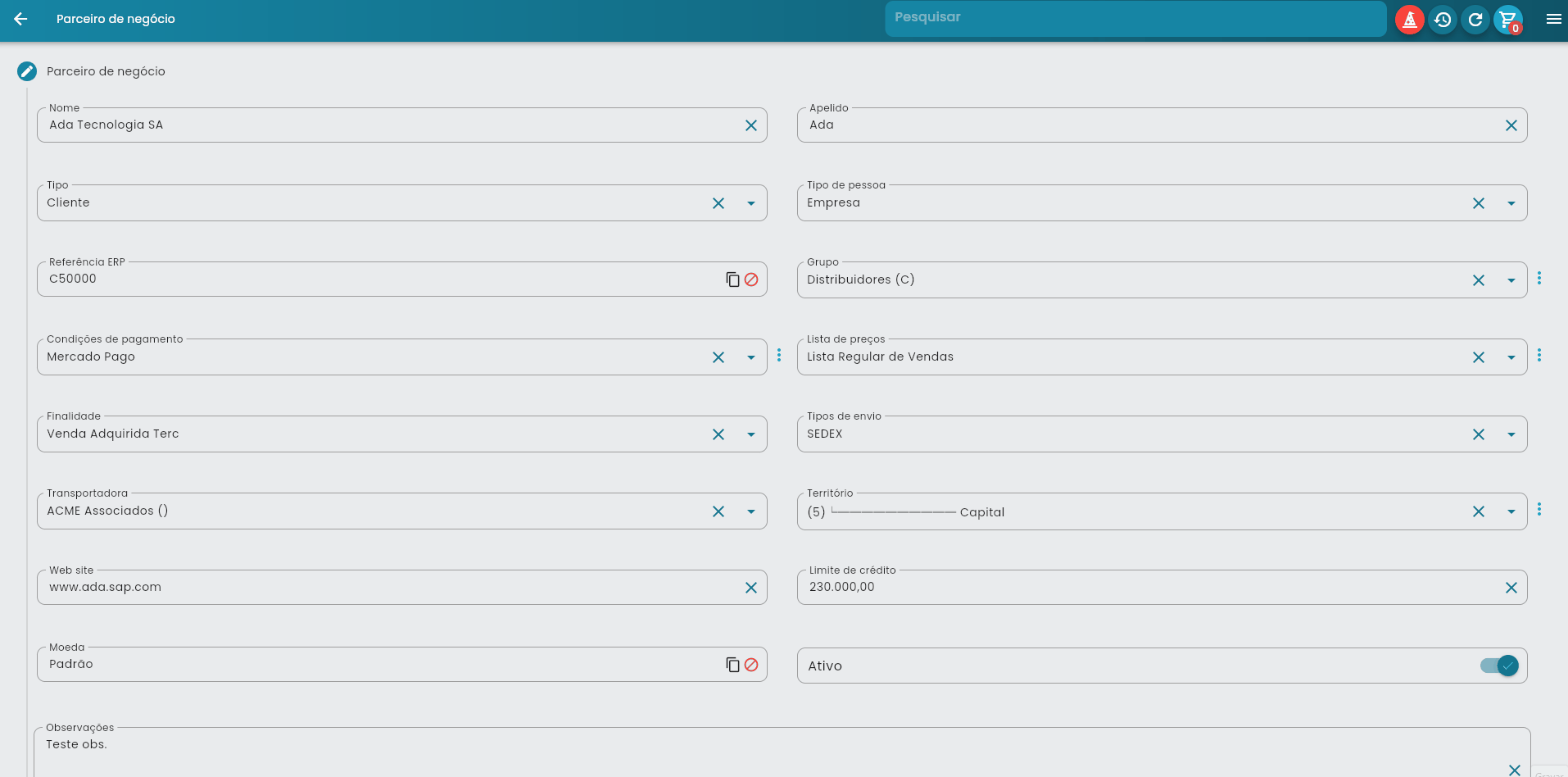 Animação mostrando o processo de cadastro de cliente com preenchimento de campos obrigatórios