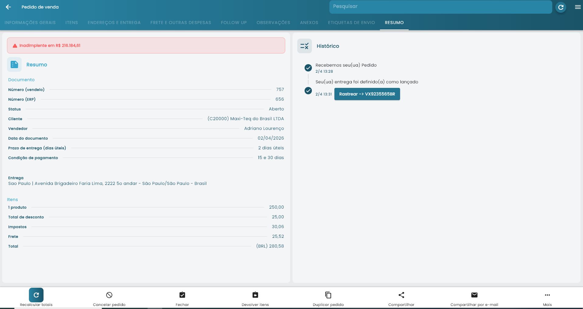 Status do envio mostrando etiqueta gerada com código de rastreamento